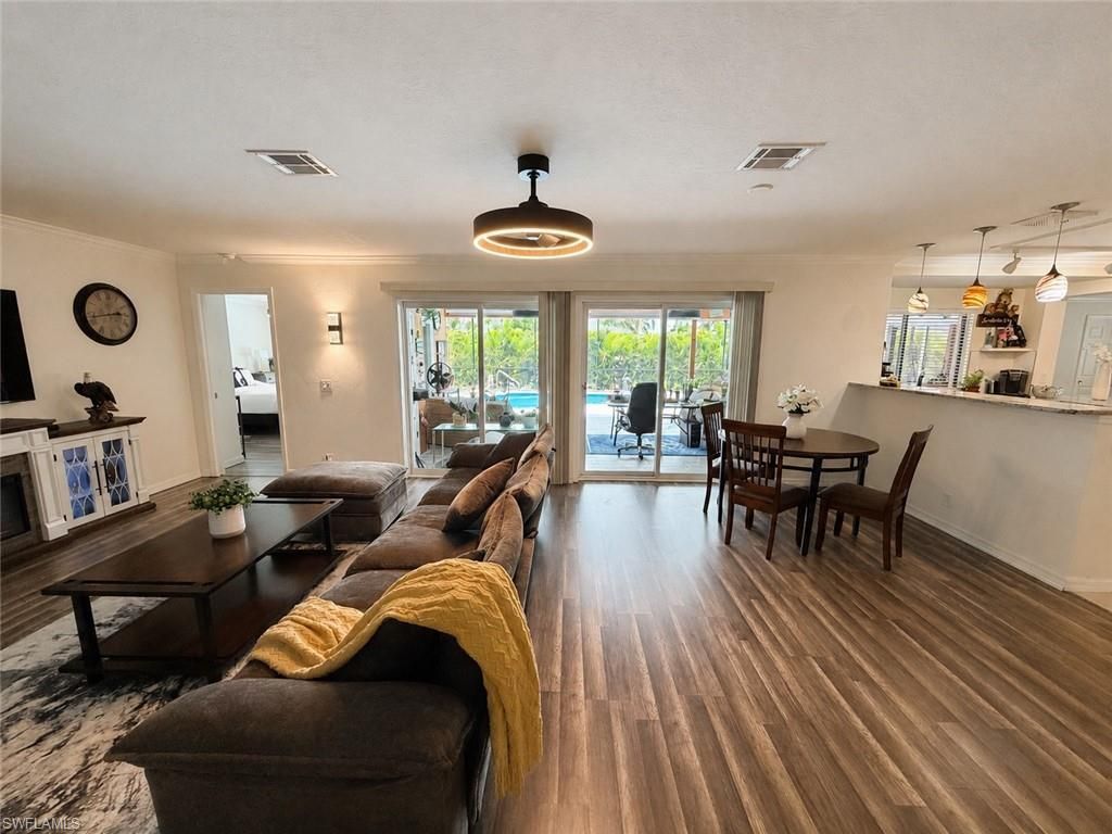 1631 SE 20th St, Cape Coral, FL 33990 Photo