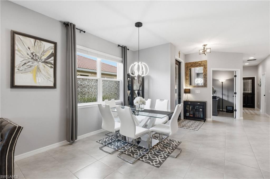 4439 Dutchess Park Rd, Fort Myers, FL 33916 Photo