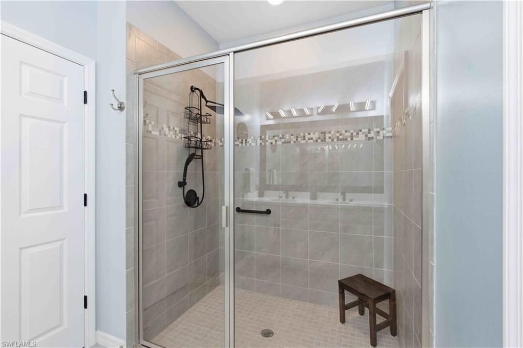 4439 Dutchess Park Rd, Fort Myers, FL 33916 Photo