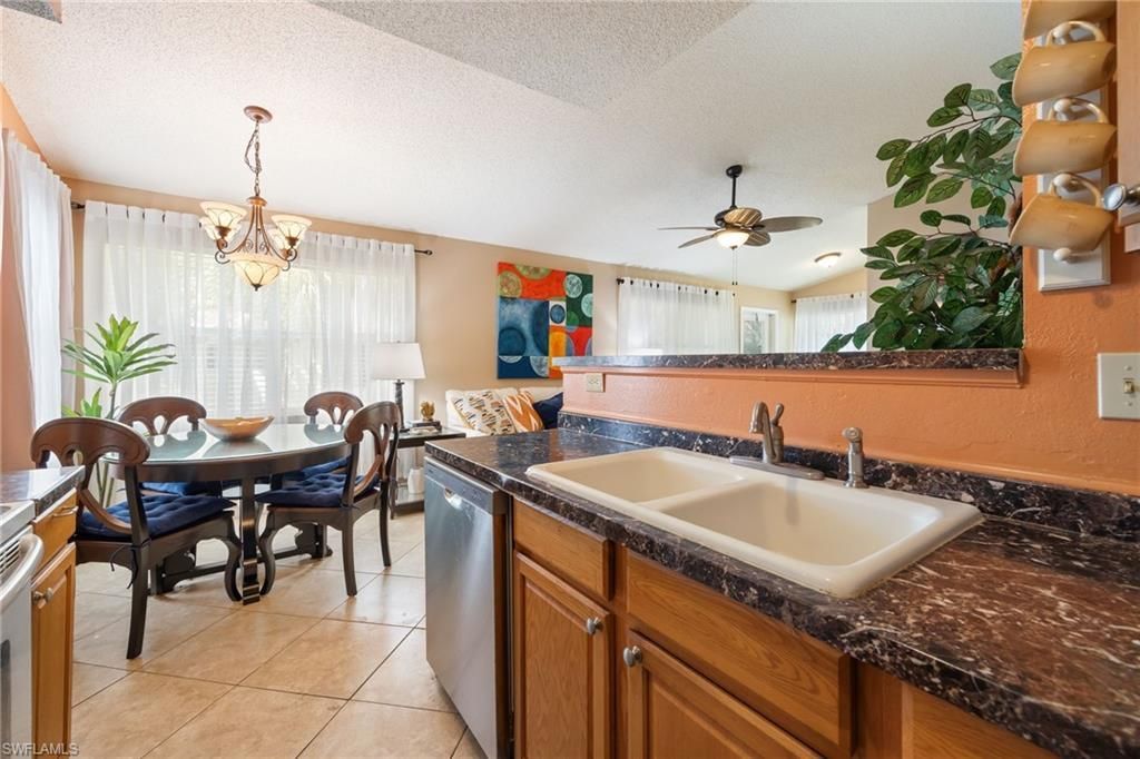 12591 Equestrian Cir, Unit 1210, Fort Myers, FL 33907 Photo