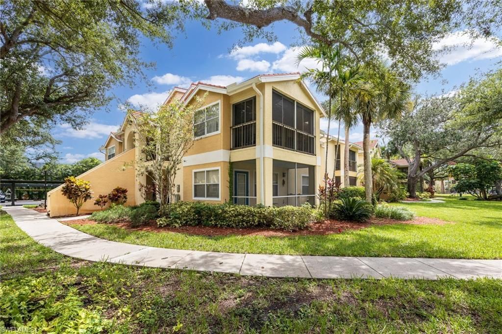 12591 Equestrian Cir, Unit 1210, Fort Myers, FL 33907 Photo