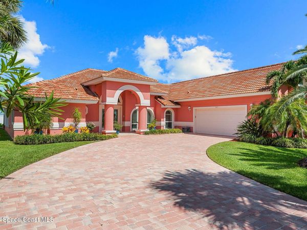 327 Island Drive , Melbourne Beach, FL 32951