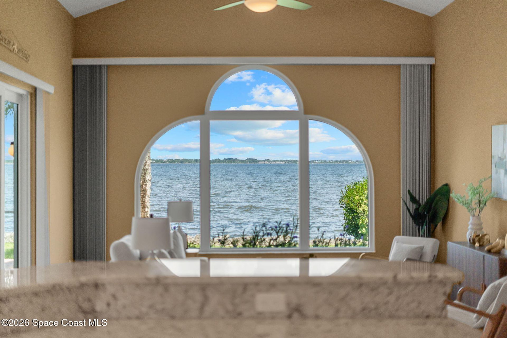 327 Island Drive , Melbourne Beach, FL 32951 Photo