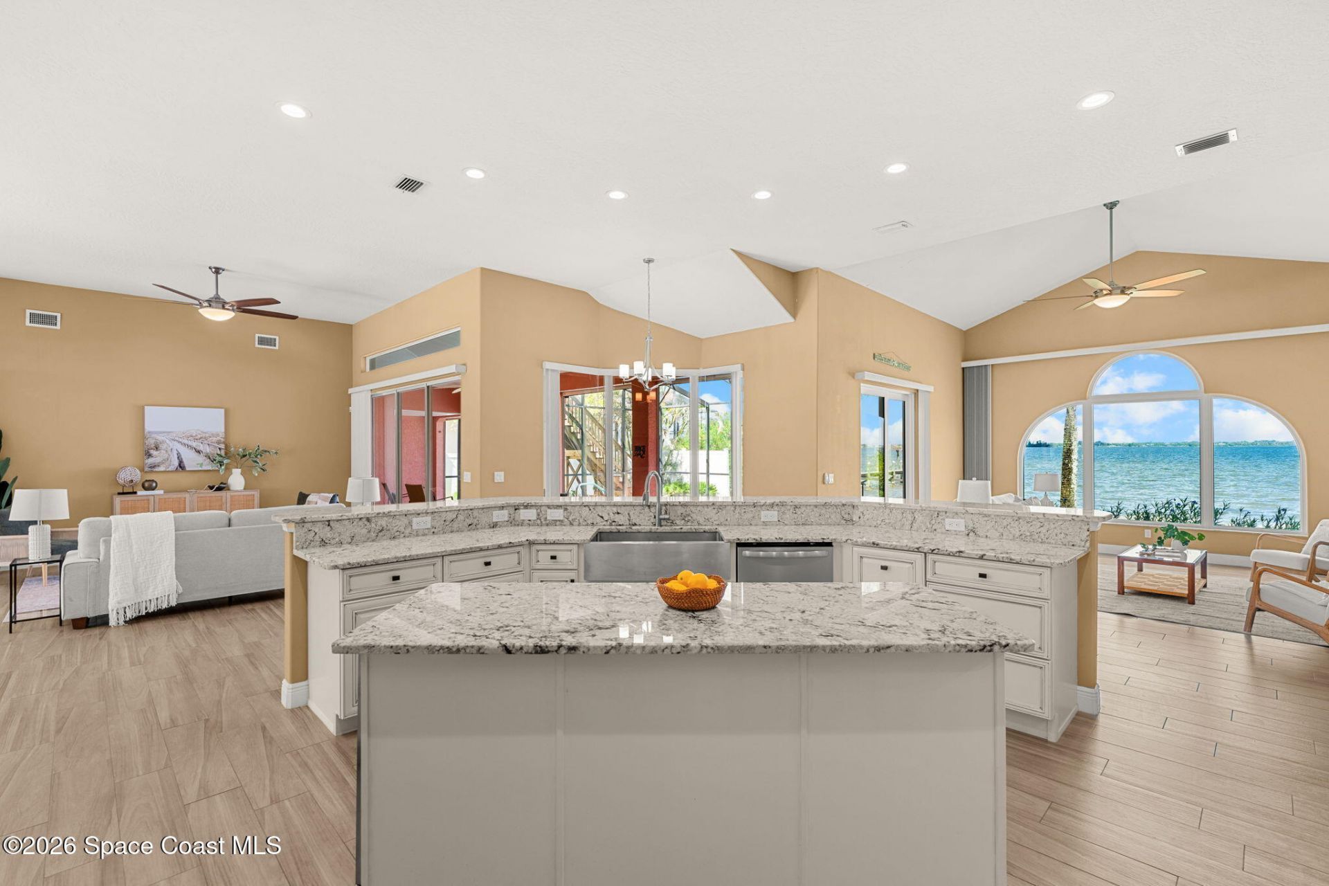 327 Island Drive , Melbourne Beach, FL 32951 Photo