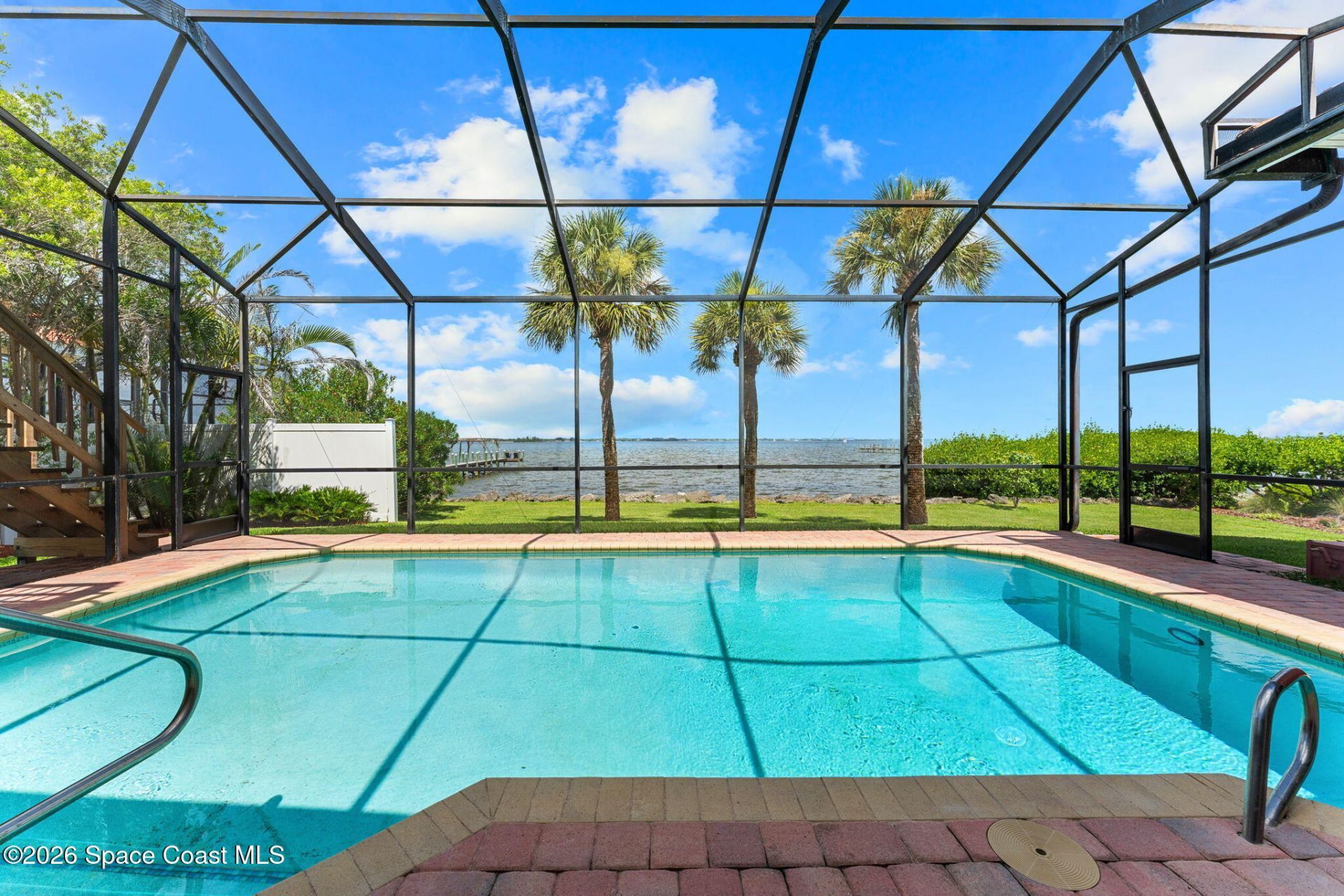 327 Island Drive , Melbourne Beach, FL 32951 Photo