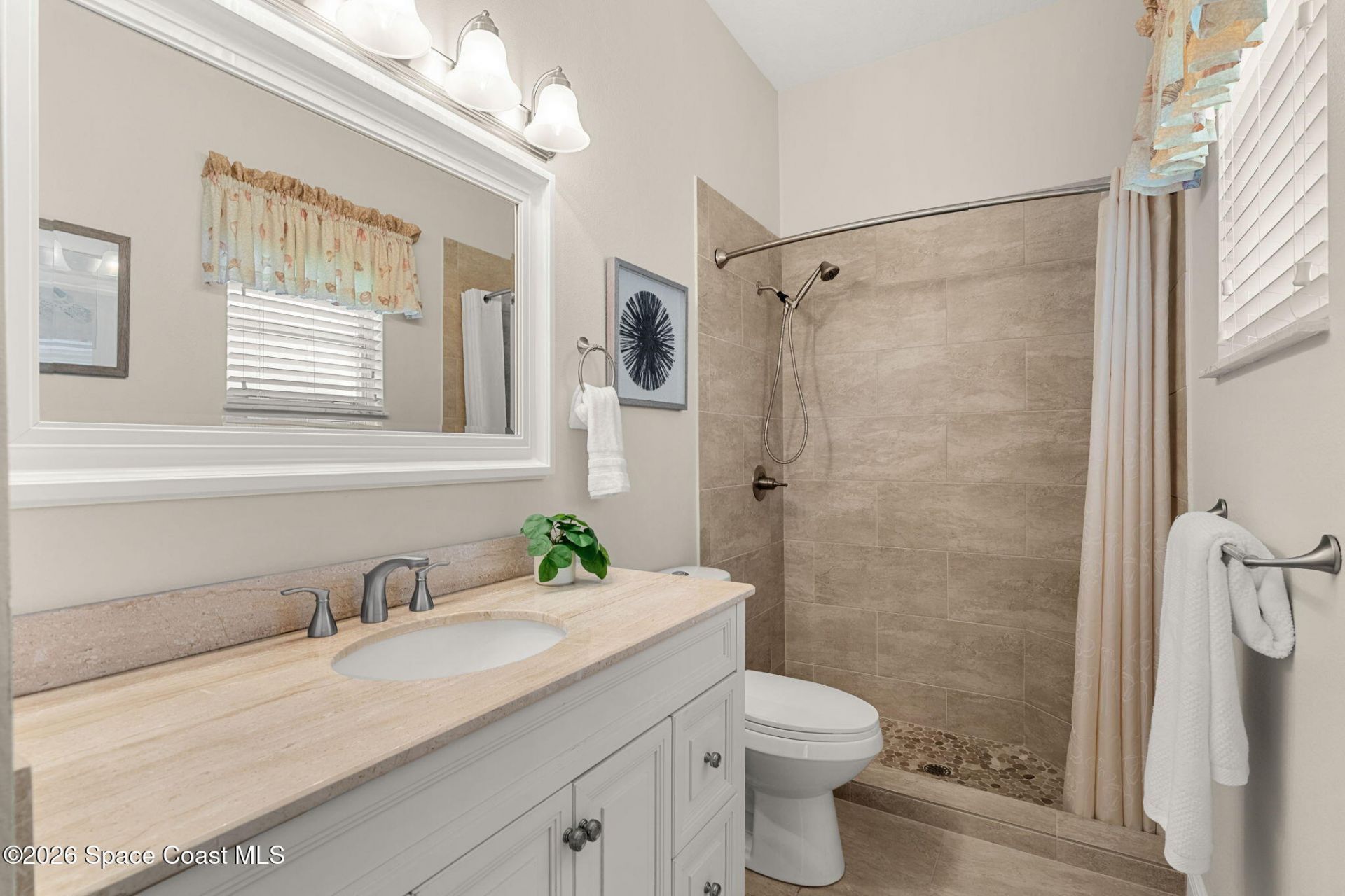 327 Island Drive , Melbourne Beach, FL 32951 Photo