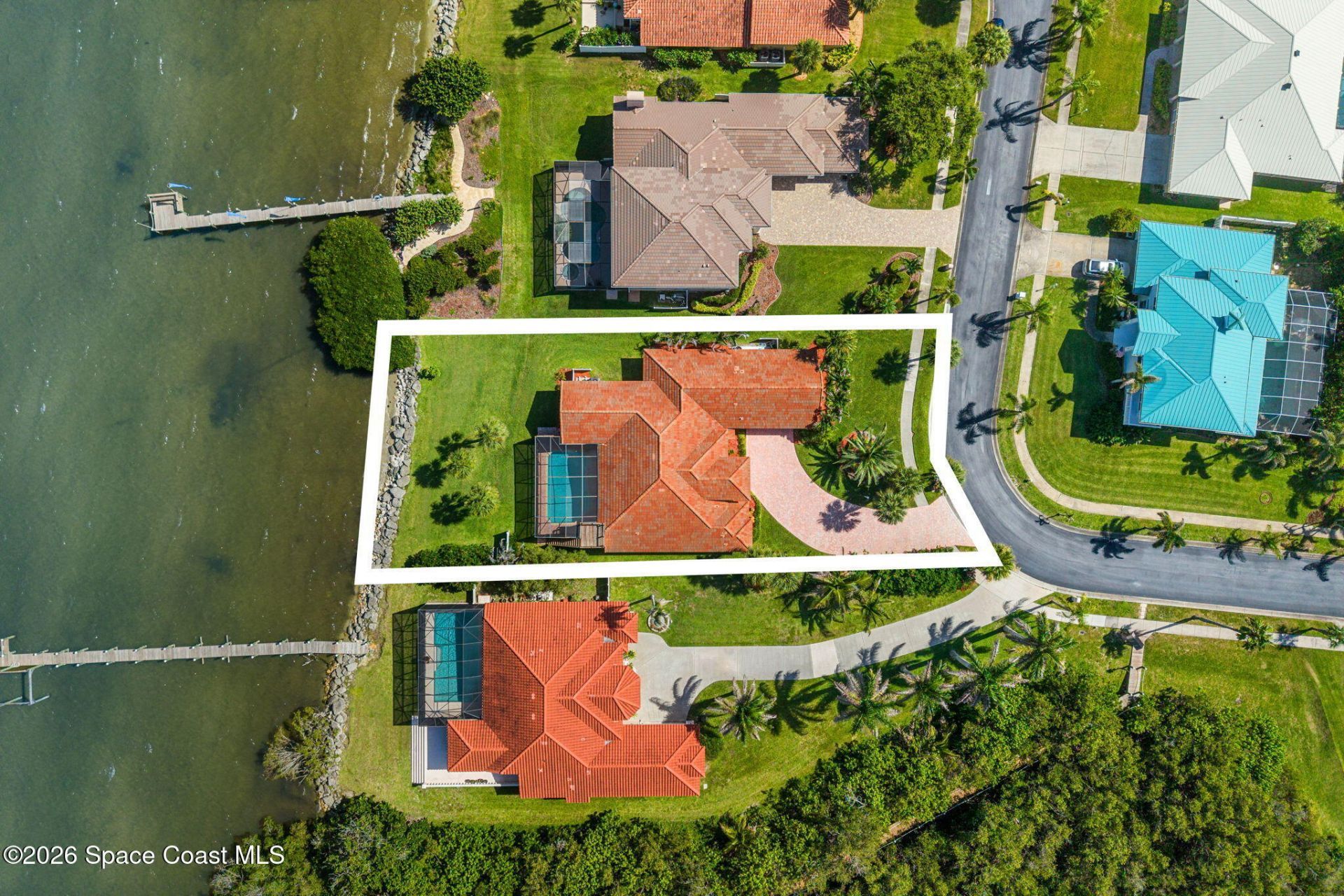 327 Island Drive , Melbourne Beach, FL 32951 Photo