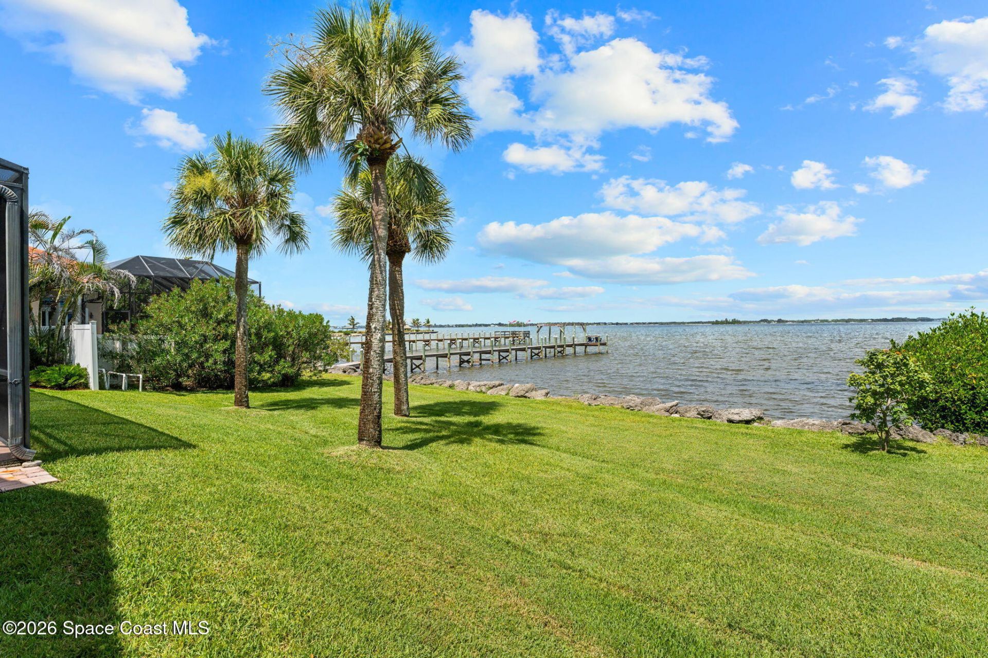 327 Island Drive , Melbourne Beach, FL 32951 Photo