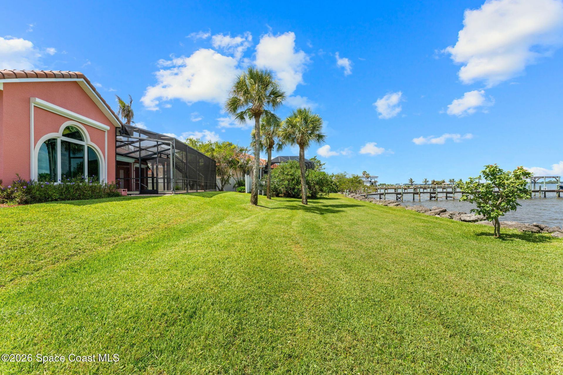 327 Island Drive , Melbourne Beach, FL 32951 Photo
