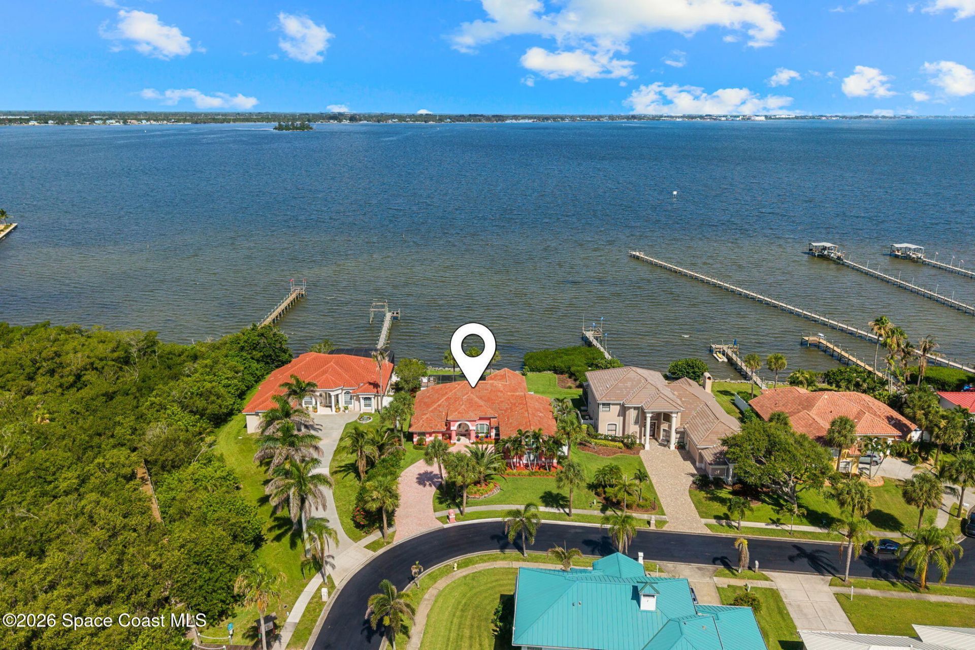 327 Island Drive , Melbourne Beach, FL 32951 Photo