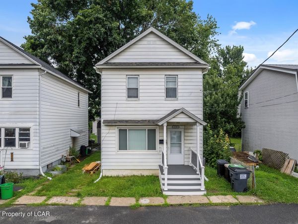 318 Chase Street, West Pittston, PA 18643
