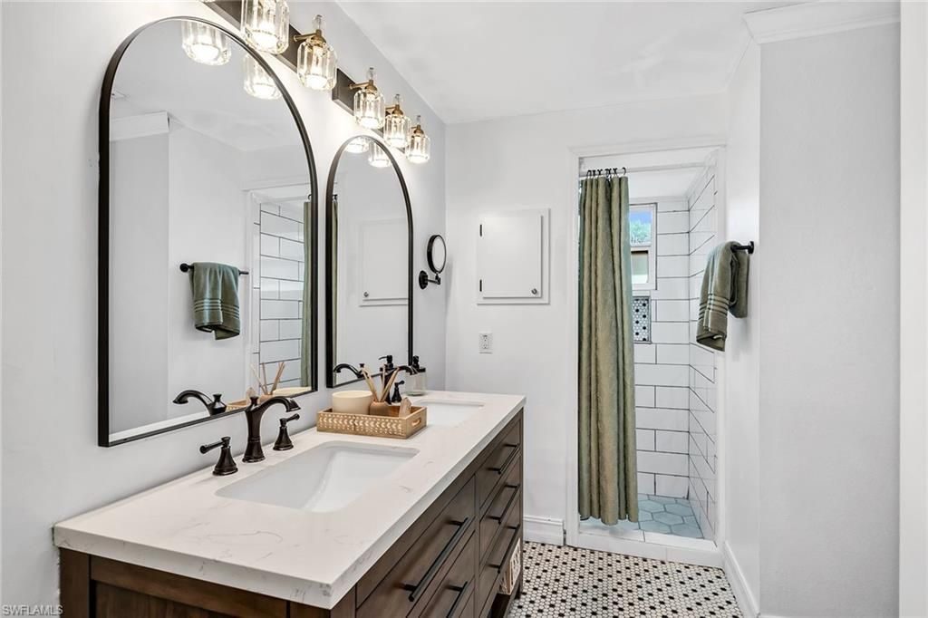 3670 6th Ave Se, Naples, FL 34117 Photo