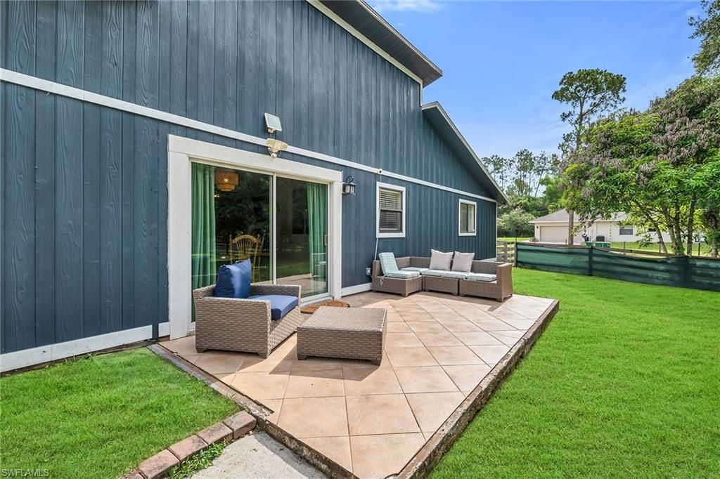 3670 6th Ave Se, Naples, FL 34117 Photo