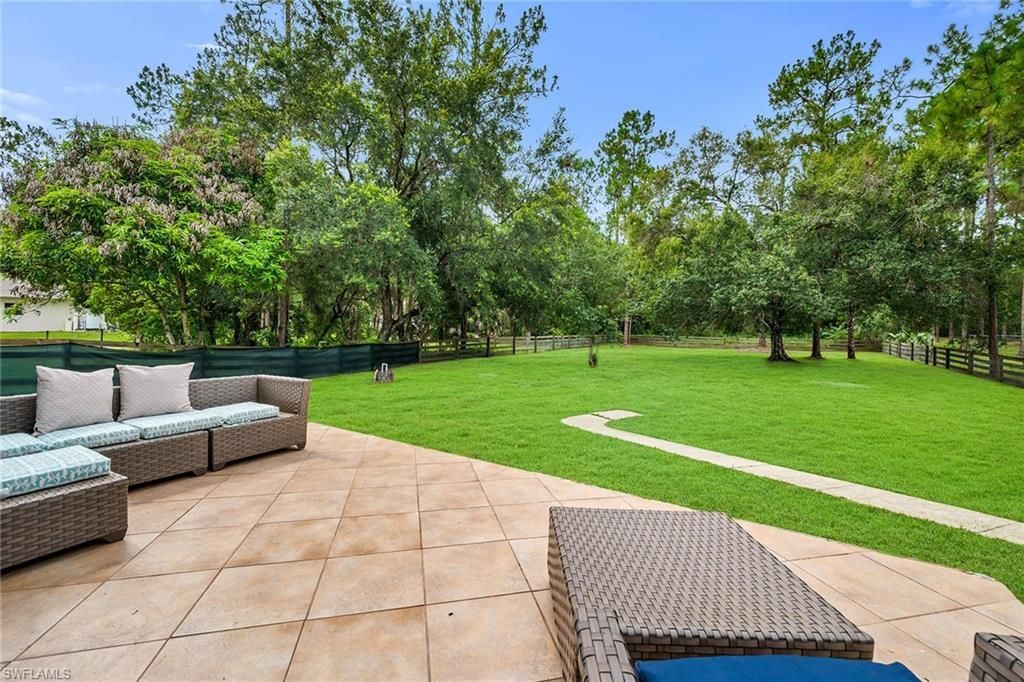 3670 6th Ave Se, Naples, FL 34117 Photo