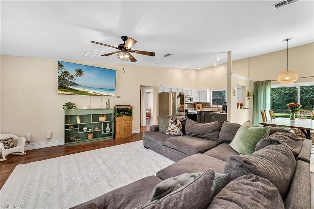 3670 6th Ave Se, Naples, FL 34117 Photo