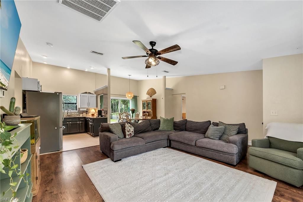 3670 6th Ave Se, Naples, FL 34117 Photo