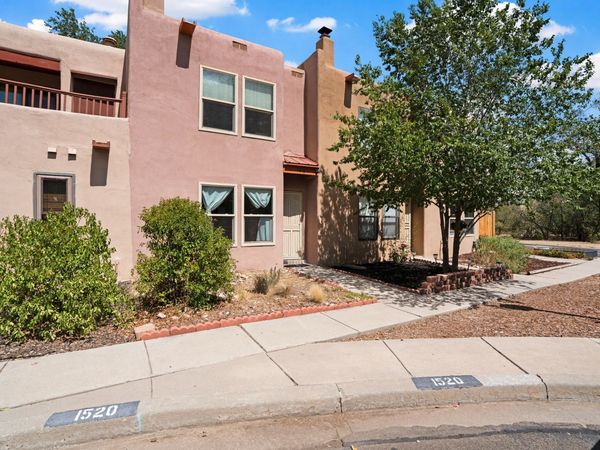 1518 Avenida de las Americas, Santa Fe, NM 87507