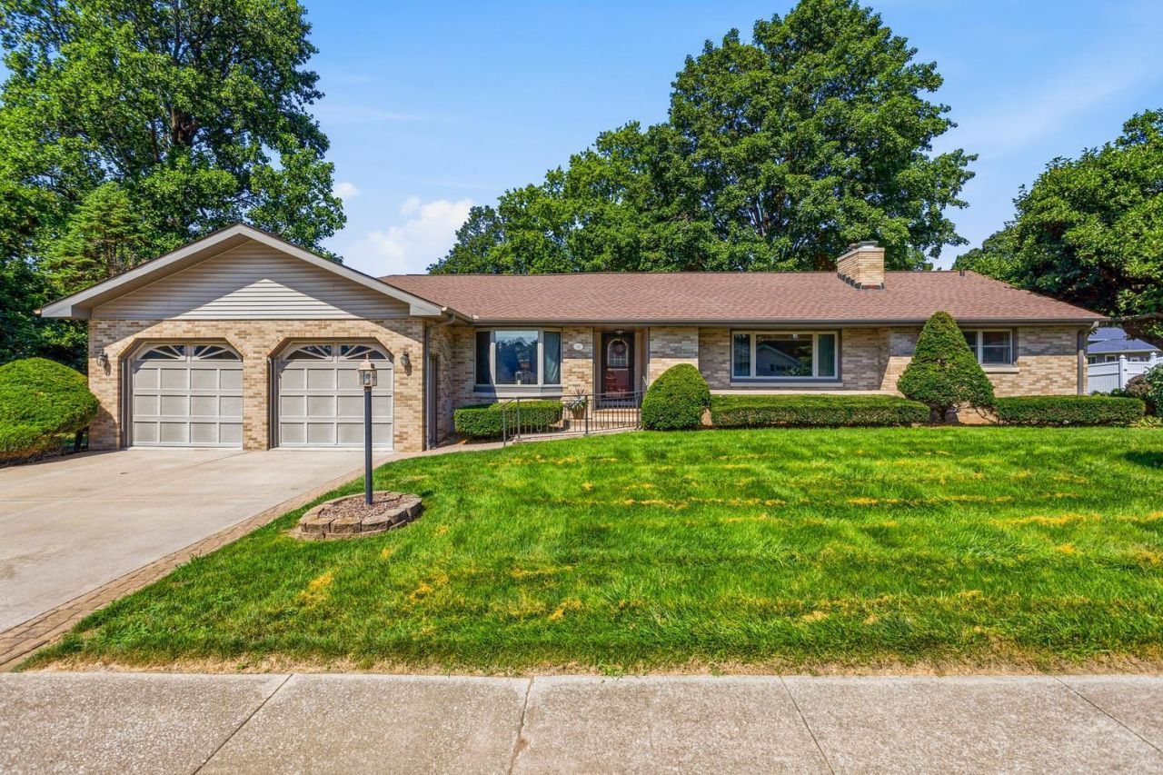 Mahomet, IL 61853