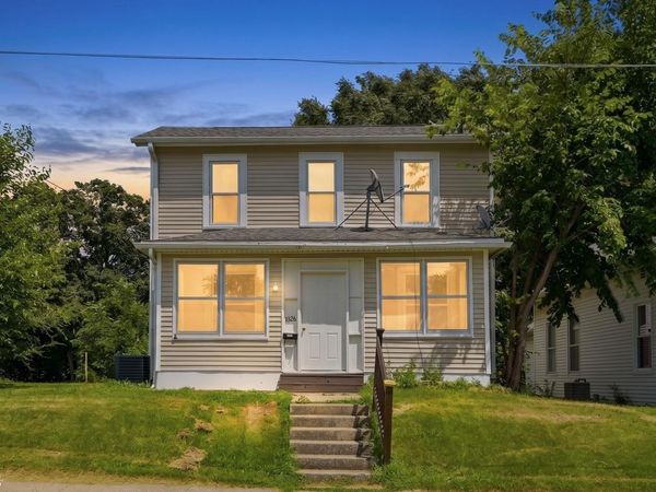 1326 Griswold Street, Burlington, IA 52601