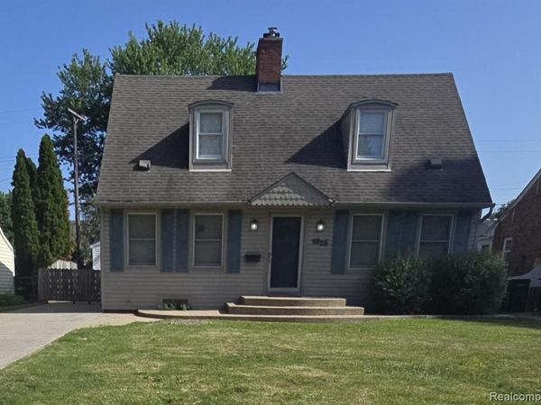 1526 W Houstonia Avenue , Royal Oak, MI 48073