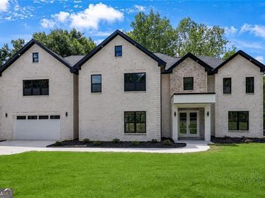 2865 Echelon Court, Snellville, GA 30039