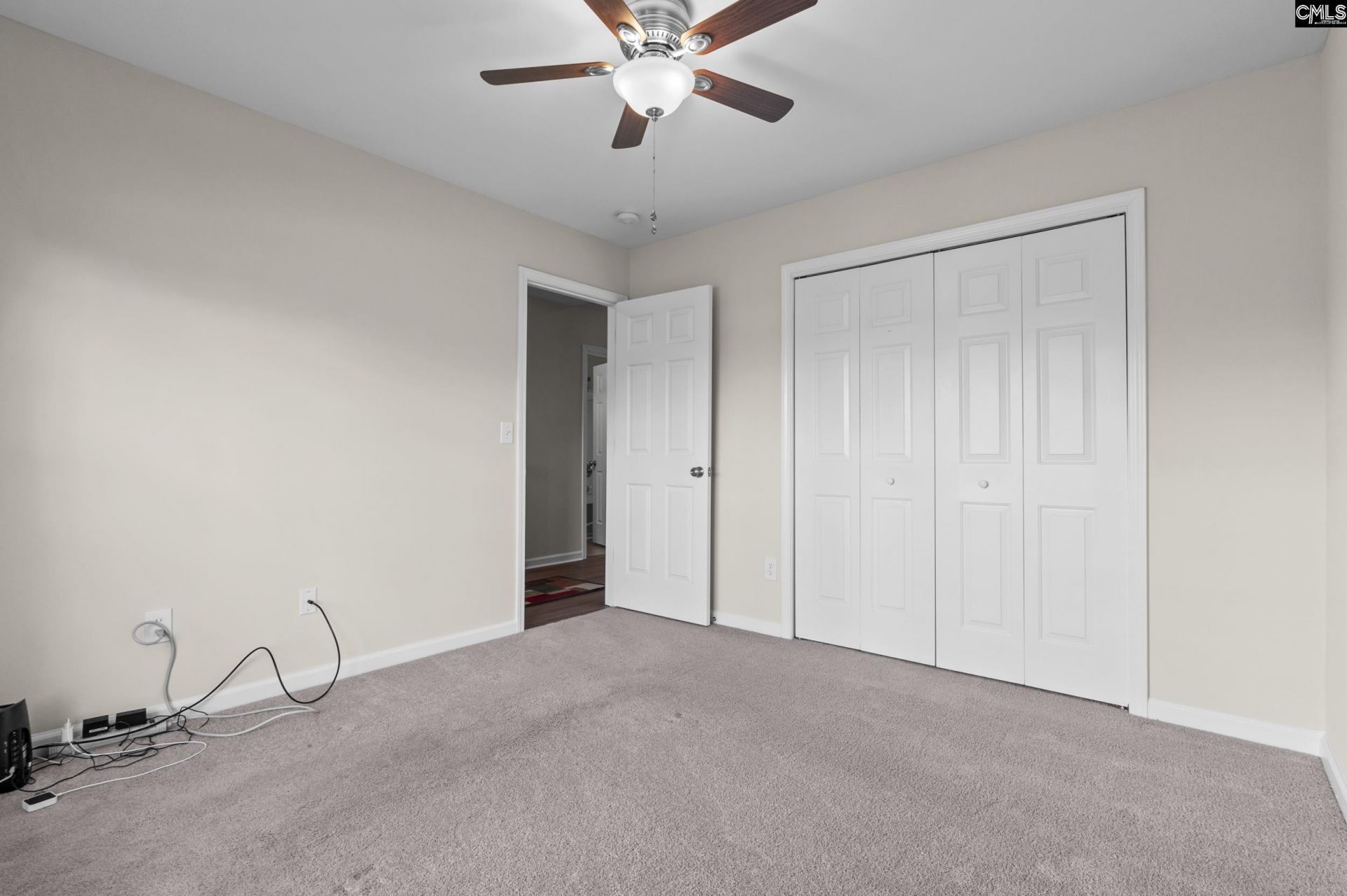 137 Springhaven Drive  Photo 17