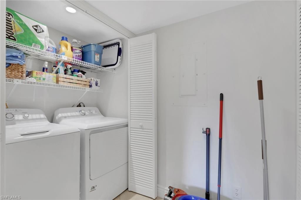 5964 Pelican Bay Blvd, Unit 415, Naples, FL 34108 Photo