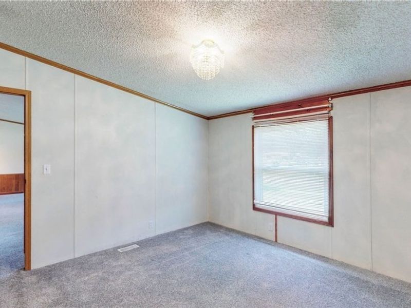 1125 S Johnson Road, Sebring, OH 44672 Photo 15