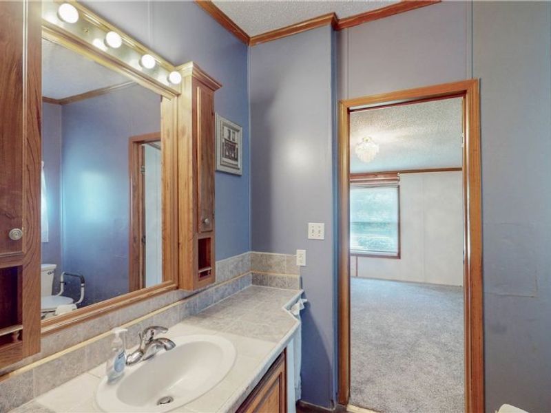 1125 S Johnson Road, Sebring, OH 44672 Photo 17