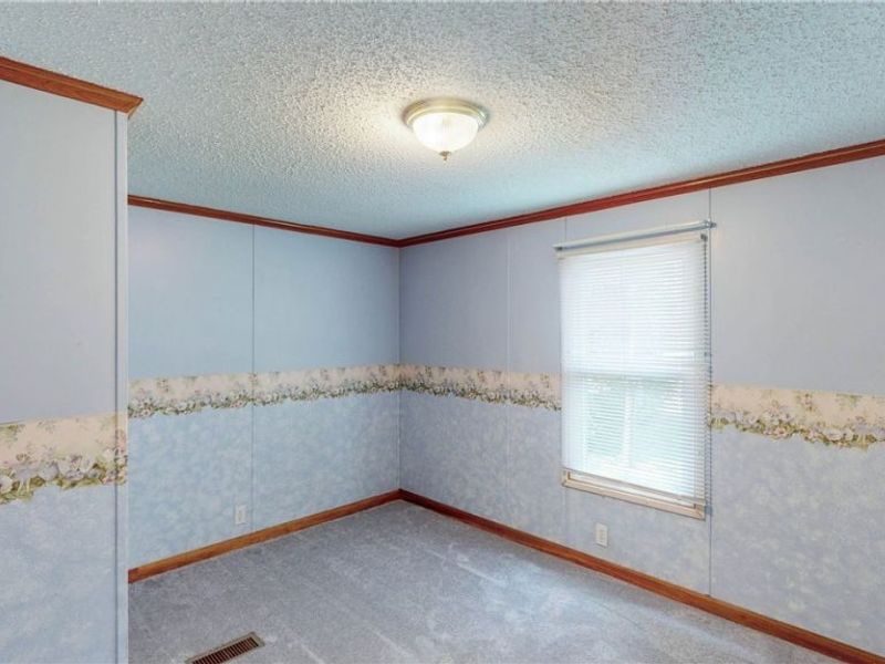 1125 S Johnson Road, Sebring, OH 44672 Photo 22