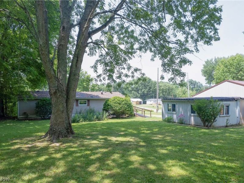 1125 S Johnson Road, Sebring, OH 44672 Photo 24