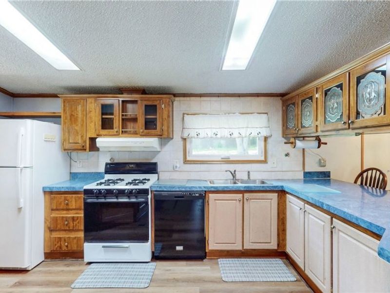 1125 S Johnson Road, Sebring, OH 44672 Photo 5