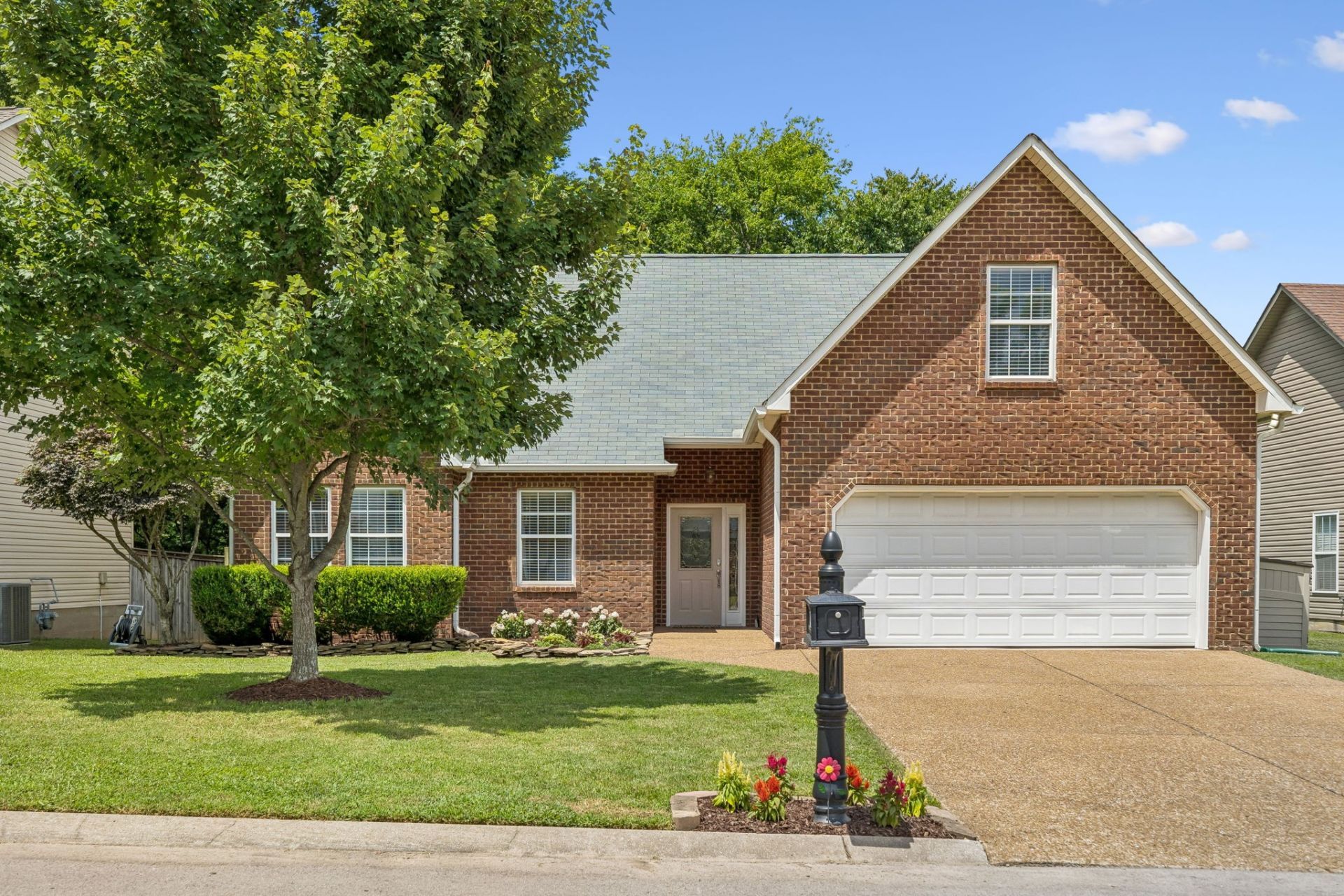 1271 Baker Creek Dr , Spring Hill, TN 37174 Main Photo