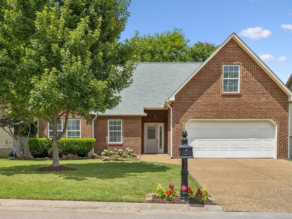 1271 Baker Creek Dr , Spring Hill, TN 37174
