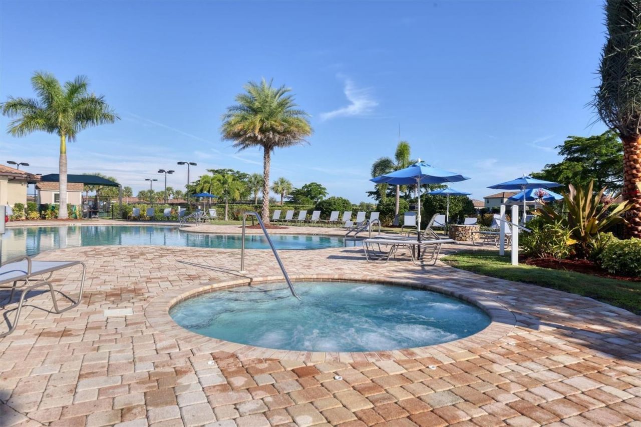 6540 Willowshire Way, Bradenton, FL 34212 Photo
