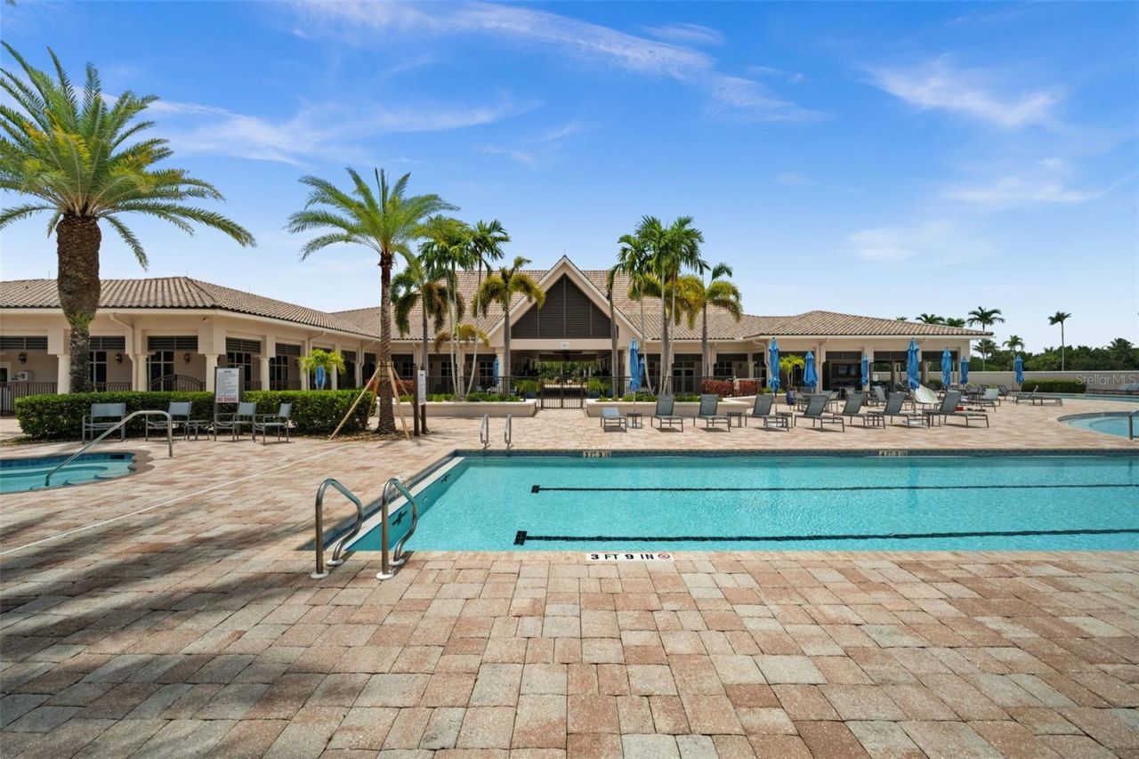 10391 Glastonbury Circle, Unit 202, Fort Myers, FL 33913 Photo