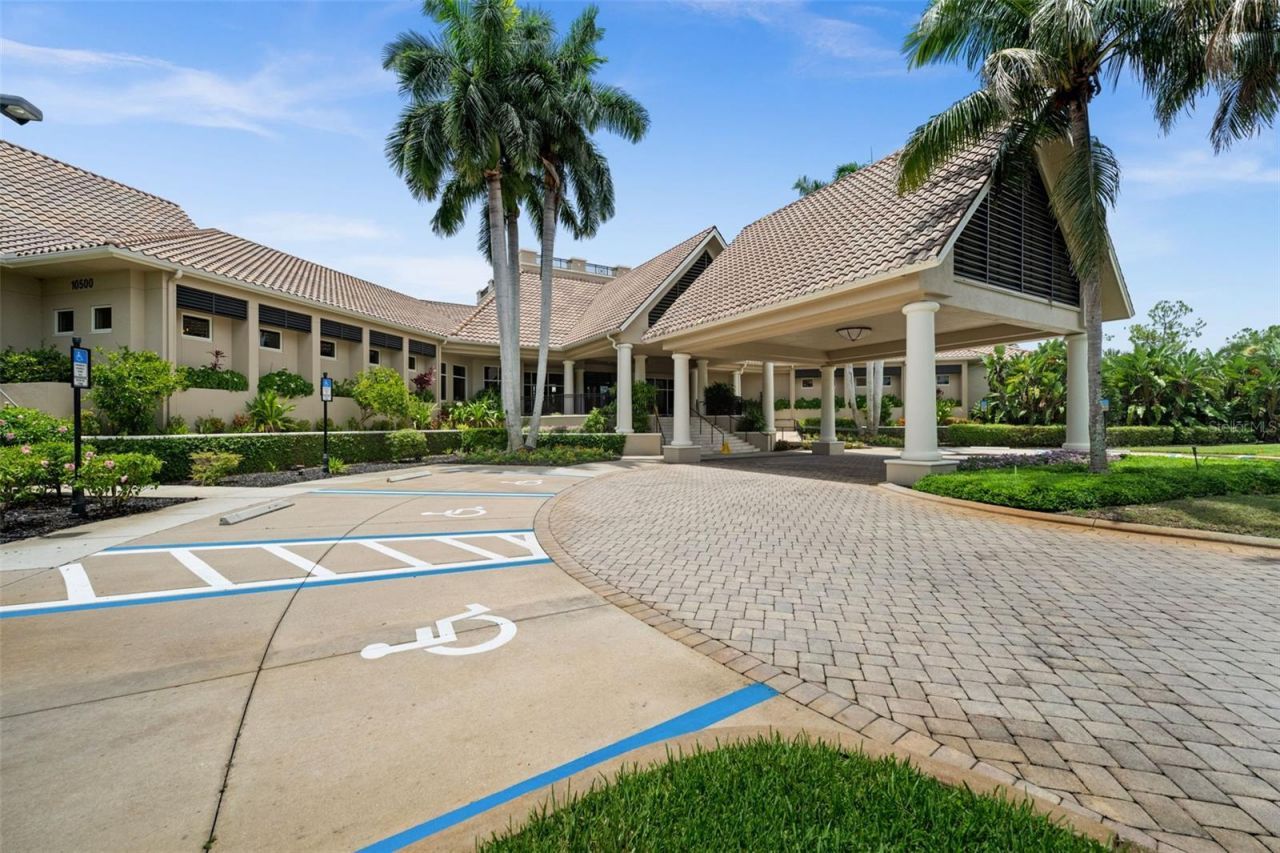 10391 Glastonbury Circle, Unit 202, Fort Myers, FL 33913 Photo