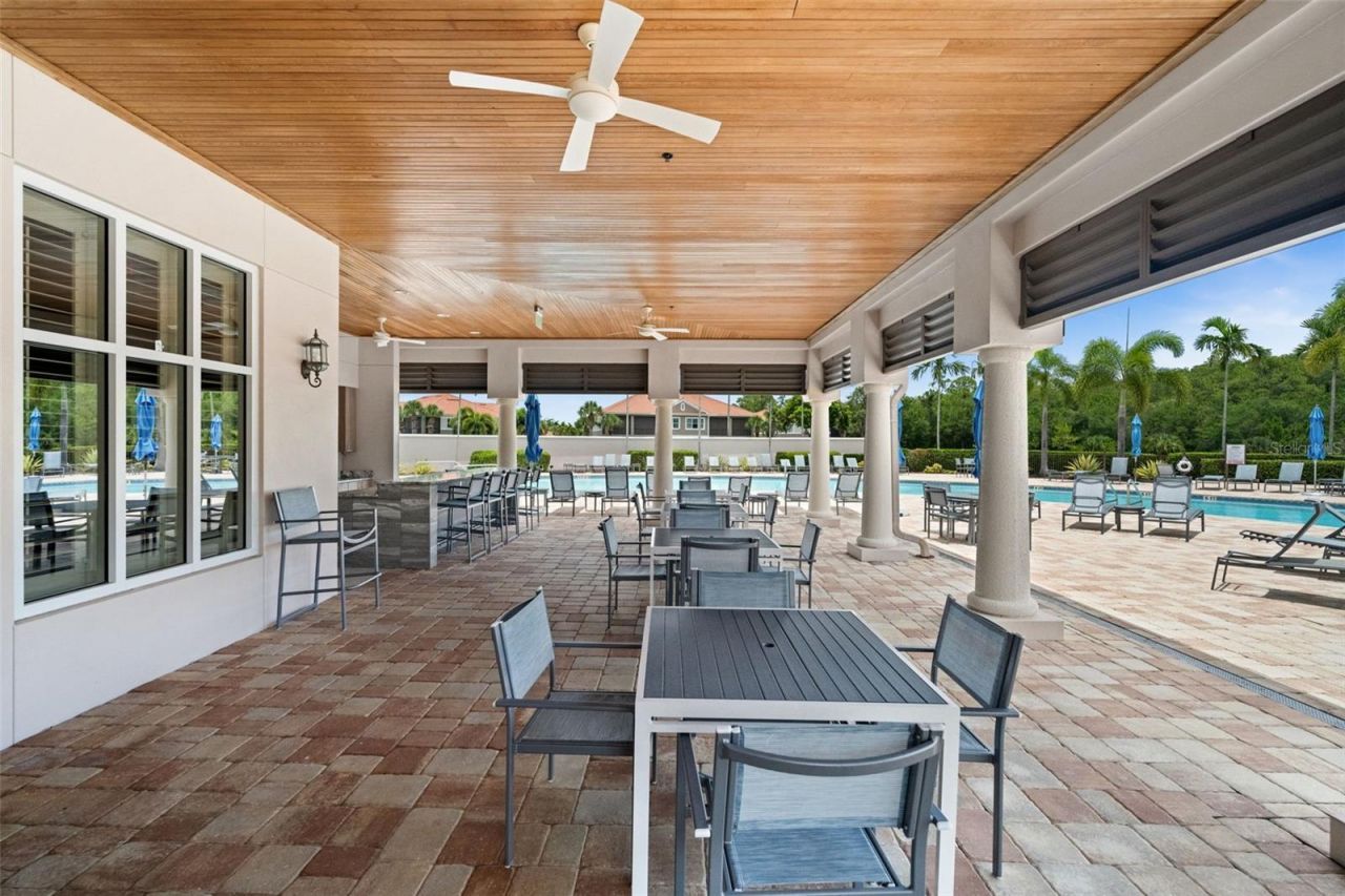 10391 Glastonbury Circle, Unit 202, Fort Myers, FL 33913 Photo