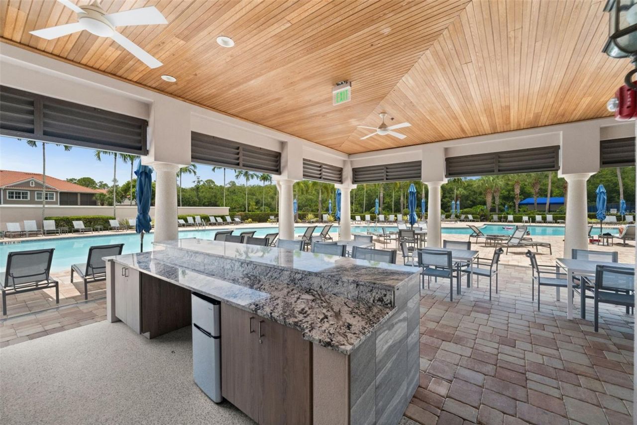 10391 Glastonbury Circle, Unit 202, Fort Myers, FL 33913 Photo
