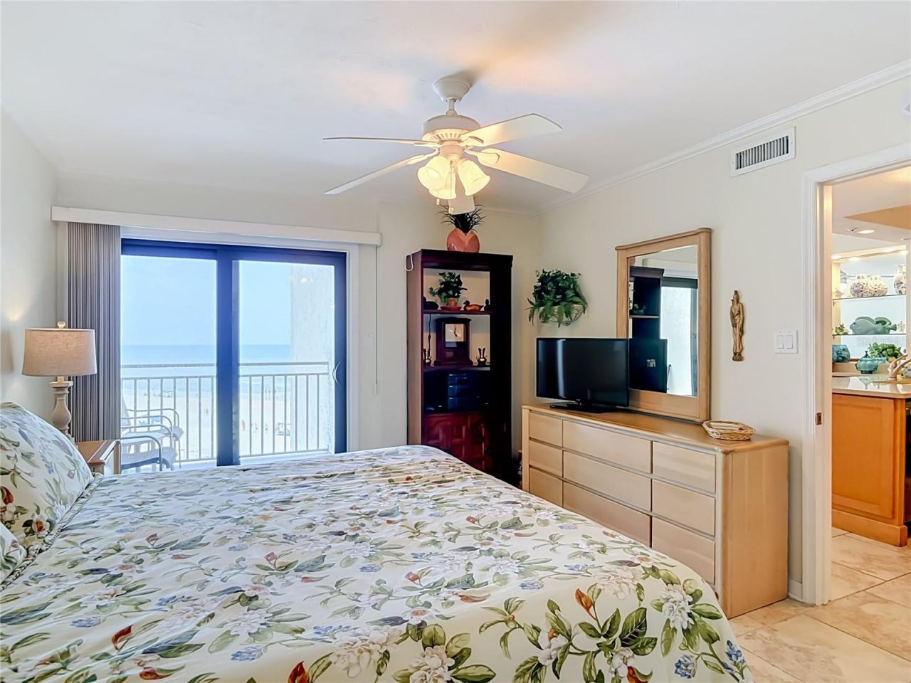 5207 S Atlantic Avenue, Unit 422, New Smyrna Beach, FL 32169 Photo