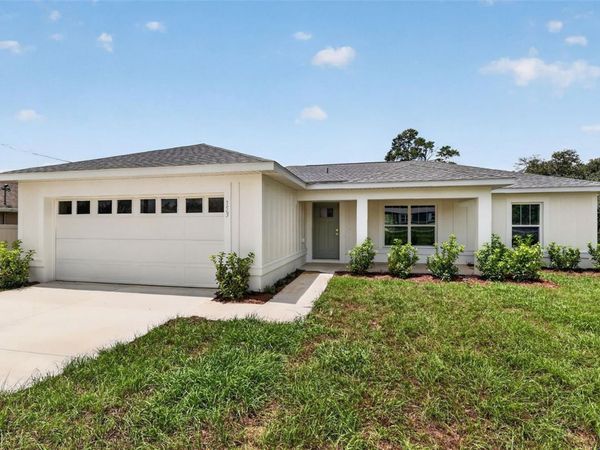 153 OAK CIRCLE , OCALA, FL 34472