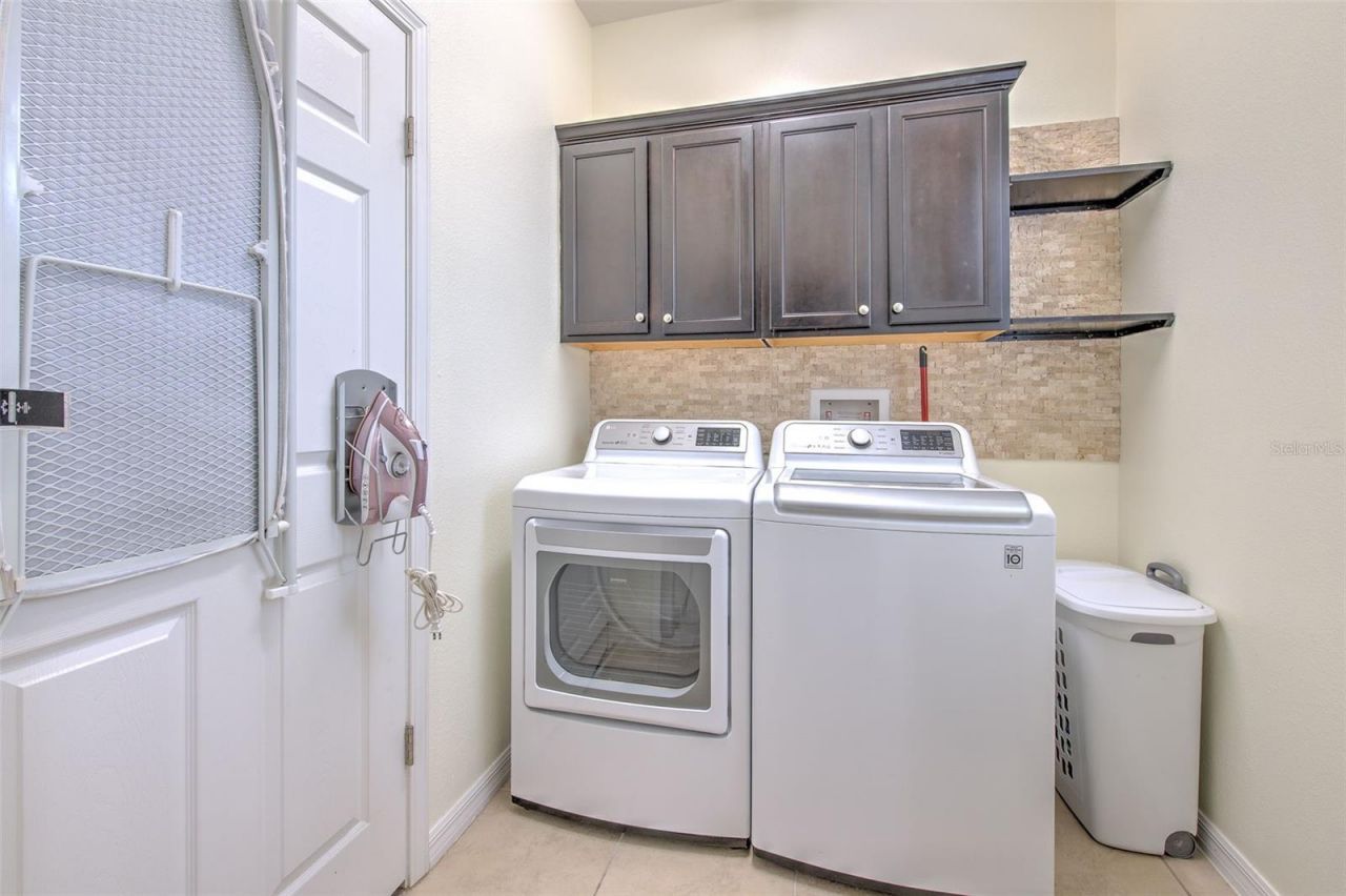 5409 Conch Shell Place , Apollo Beach, FL 33572 Photo