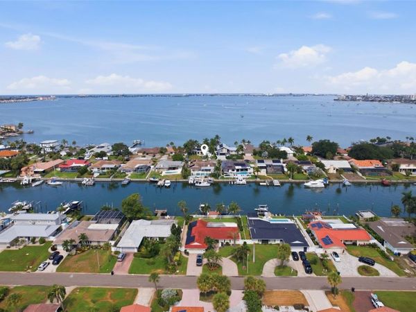 4424 45TH STREET S, ST PETERSBURG, FL 33711