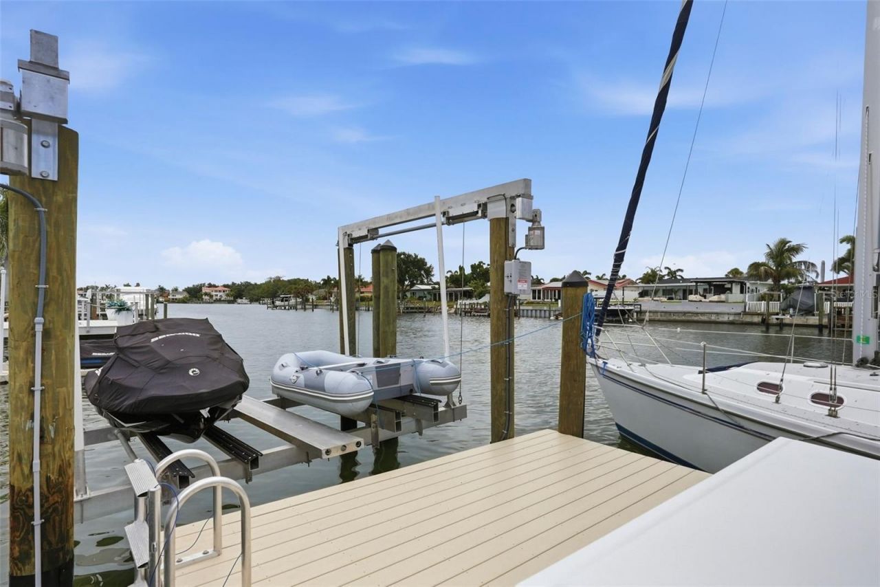 4424 45th Street S, Saint Petersburg, FL 33711 Photo