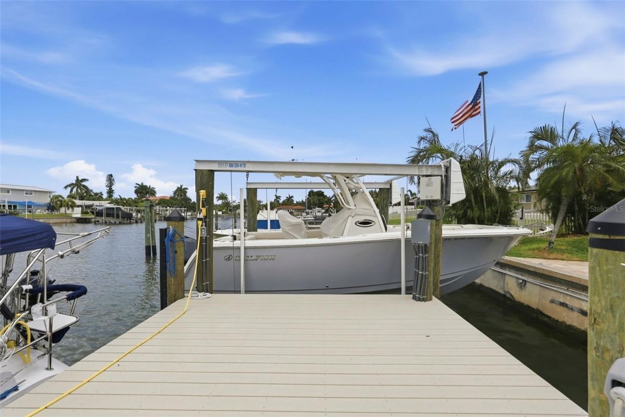 4424 45th Street S, Saint Petersburg, FL 33711 Photo