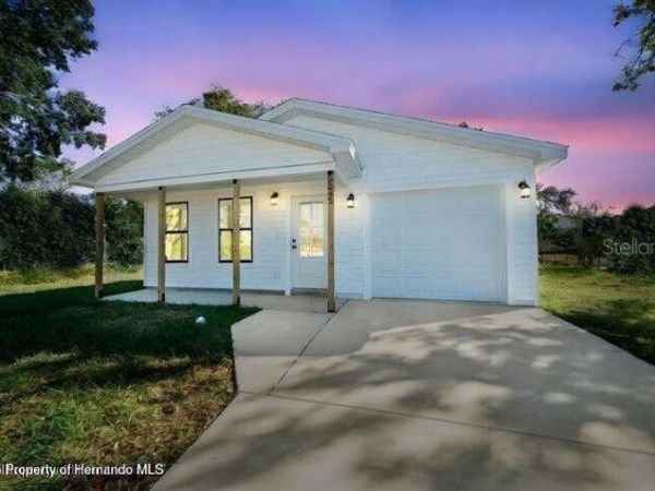 15176 GONZO ROAD, BROOKSVILLE, FL 34614