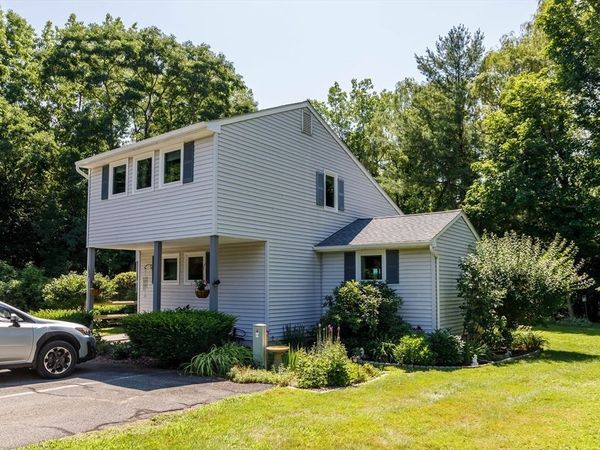 132 Briar Way, Unit 132, Greenfield, MA 01301