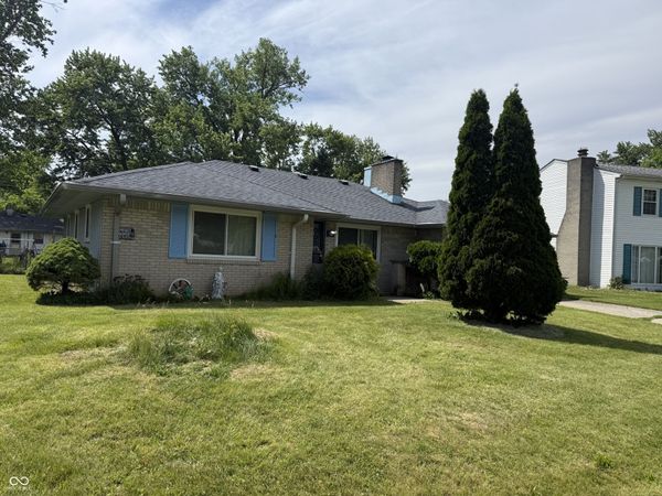 3722 Celtic Drive , Indianapolis, IN 46235