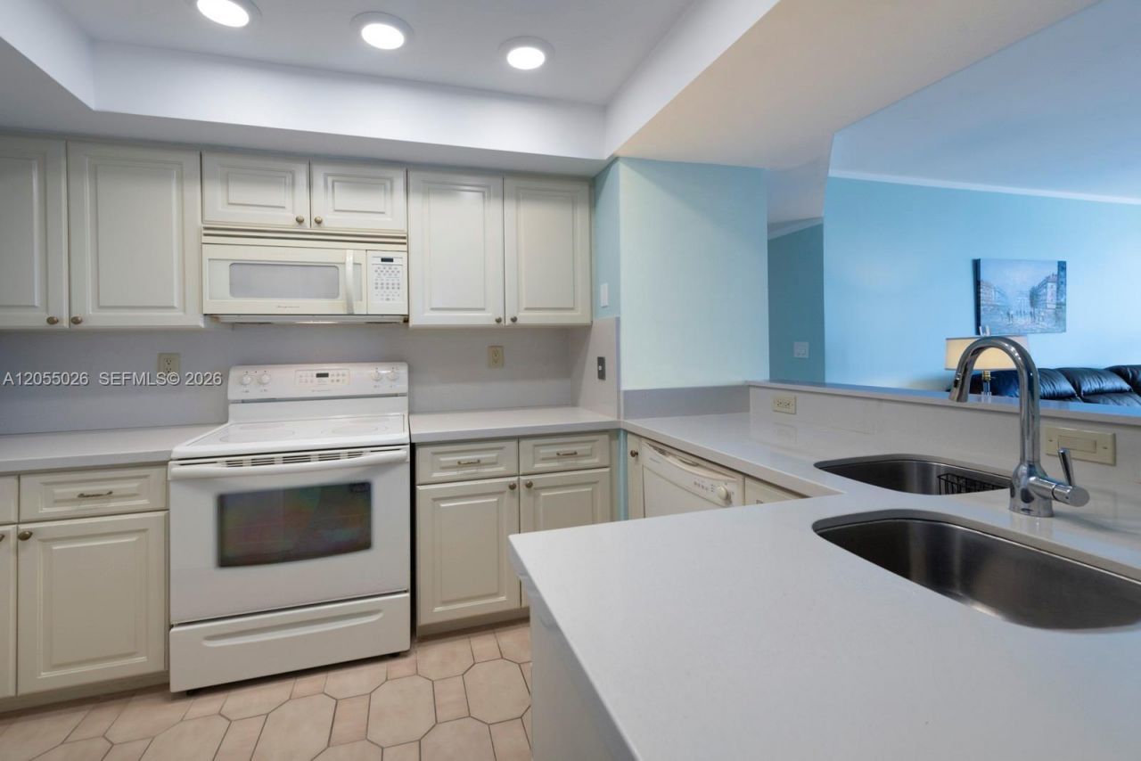 4010 Galt Ocean Dr , Unit 502, Fort Lauderdale, FL 33308 Photo