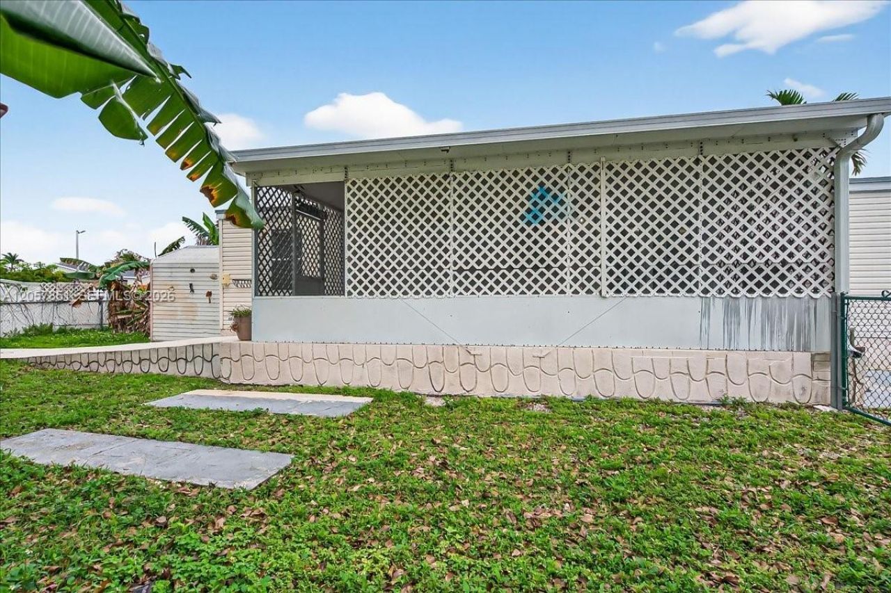 35250 SW 177th Ct, Unit 190, Homestead, FL 33034 Photo